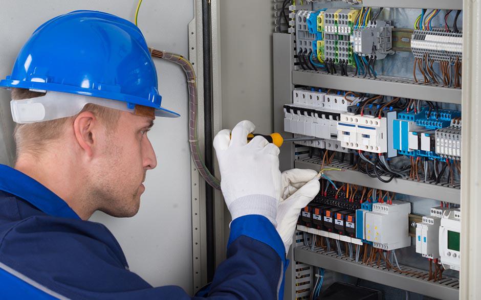  dépannage électricien Lardy